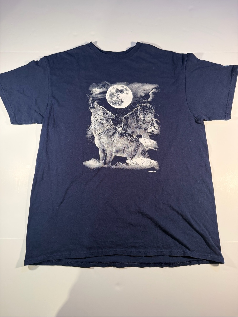 Delta Navy Short-Sleeve Wolf Graphic Tee